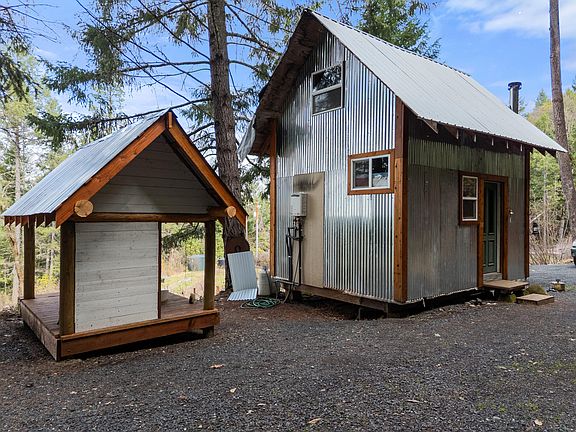 4th image of 6223 Takilma Rd