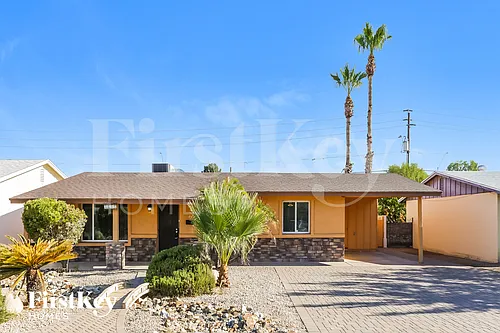 2122 W Shaw Butte Dr Photo 1