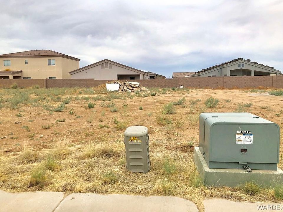 2nd image of 3713 E Andrea Dr
