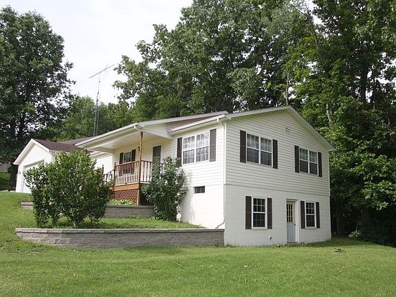 2nd image of 197 Valleybrook Cir