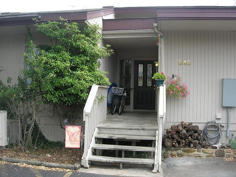 1st image of 543 Demarett Dr
