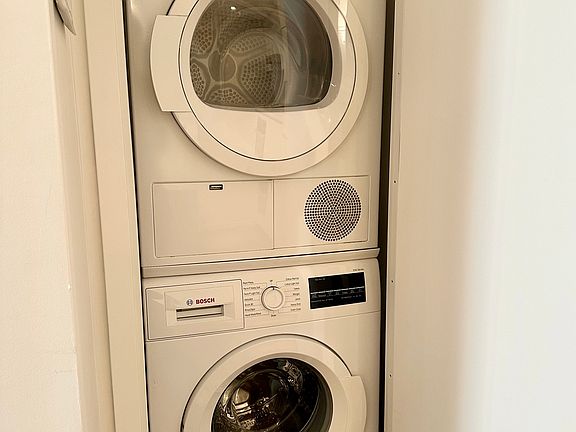 5th image of 351 W 54th St APT 3A