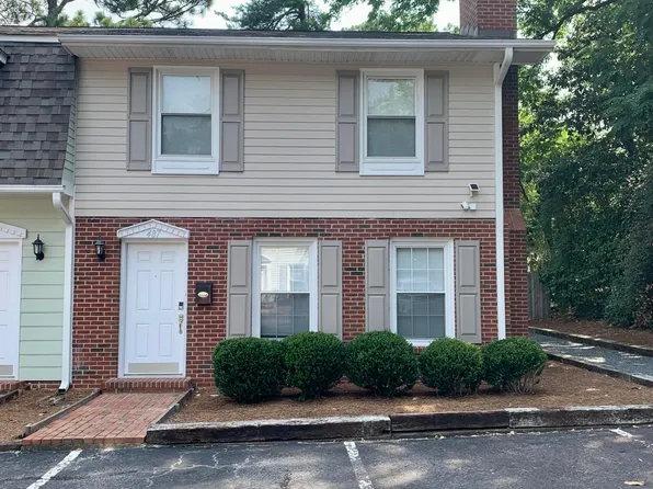487 N Ashe St, Southern Pines, NC 28387