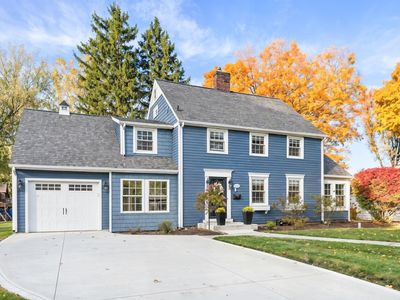 1041 N Van Buren St, Auburn, IN, 46706