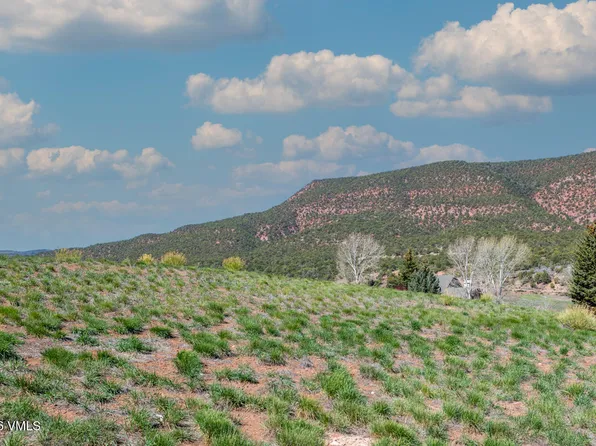 375 Red Fox Dr, Gypsum, CO 81637