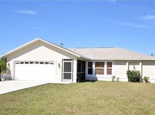 1426 SE 8th Pl, Cape Coral, FL 33990