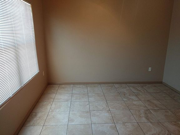 5th image of 3556 Evy Ln
