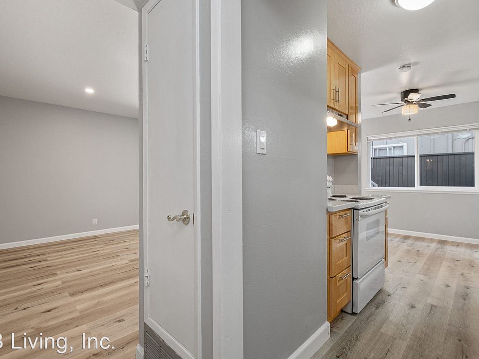 1st image of 319 Poplar Ave Unit 4