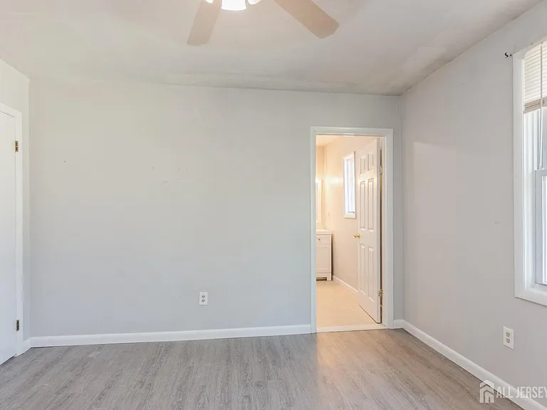 58 Dodd St — Photo 18