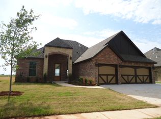 309 Clementine Rd, Yukon, OK 73099
