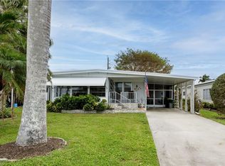 75 San Remo Cir, Naples, FL 34112