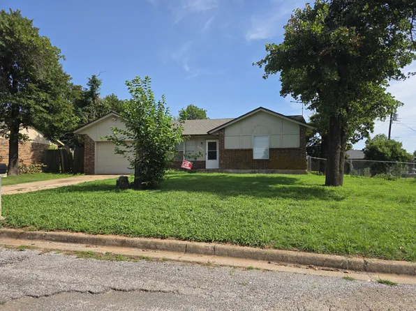 3112 Kathy Ln, Edmond, OK 73034