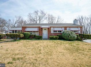 8162 Day Ave, Pennsauken, NJ 08110