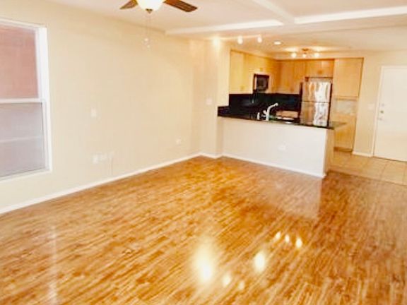 4th image of 101 Market St #2