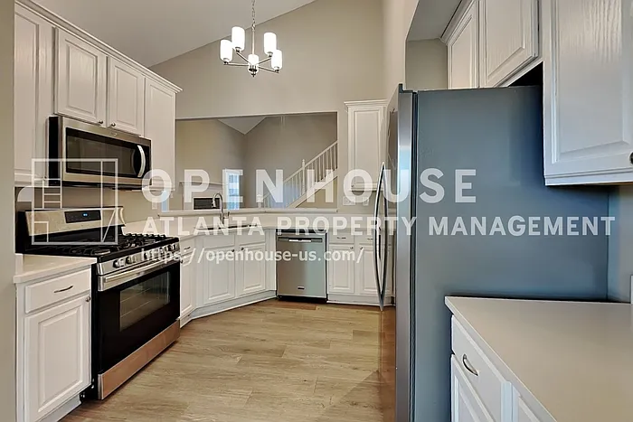 6778 Oakhurst Ct — Photo 6
