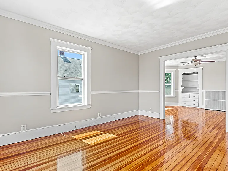 122 Grant Ave #122 — Photo 6