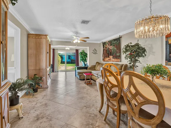 6722 Moonlit Drive, Delray Beach, FL 33446
