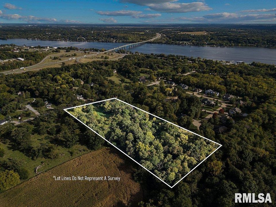 1st image of 801 Sycamore Dr