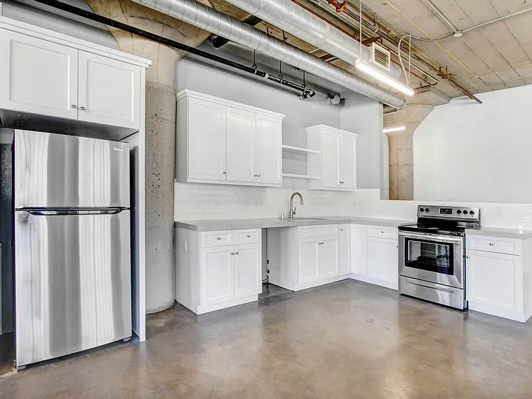 RiverFront live - Work Lofts — Photo 119