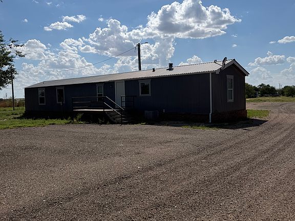 4th image of 746 S Roosevelt Road R 1/2