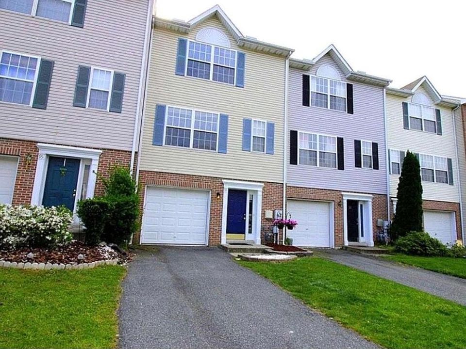 1st image of 93 Highland Cir