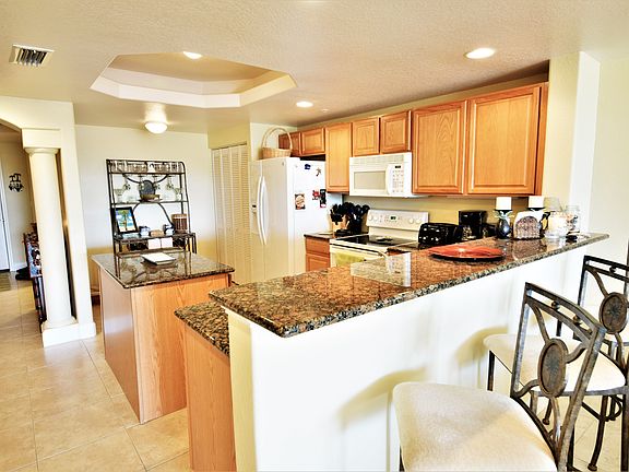 5th image of 817 Mystic Dr APT B206