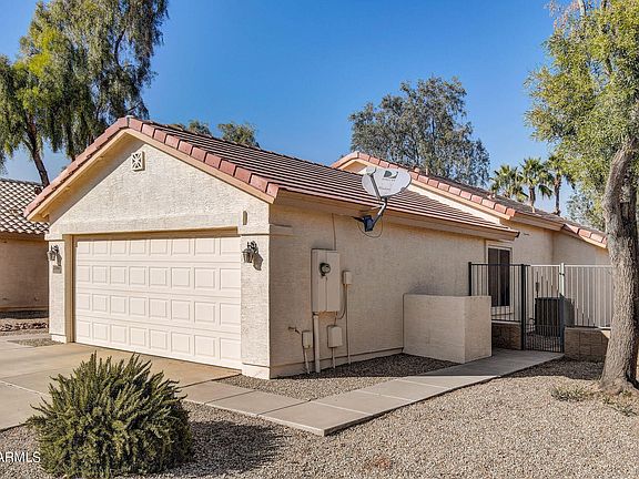 4th image of 2390 E SEVILLE Court