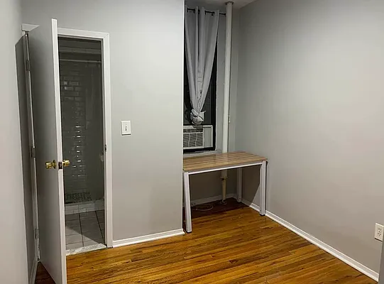 Rented by Salon Realty Corp | media 4