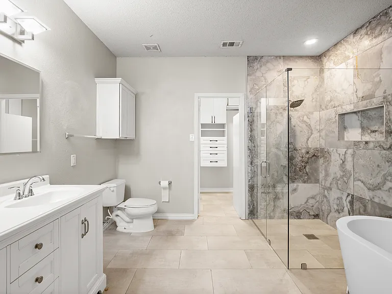 2318 Hillgrove Ct — Photo 18