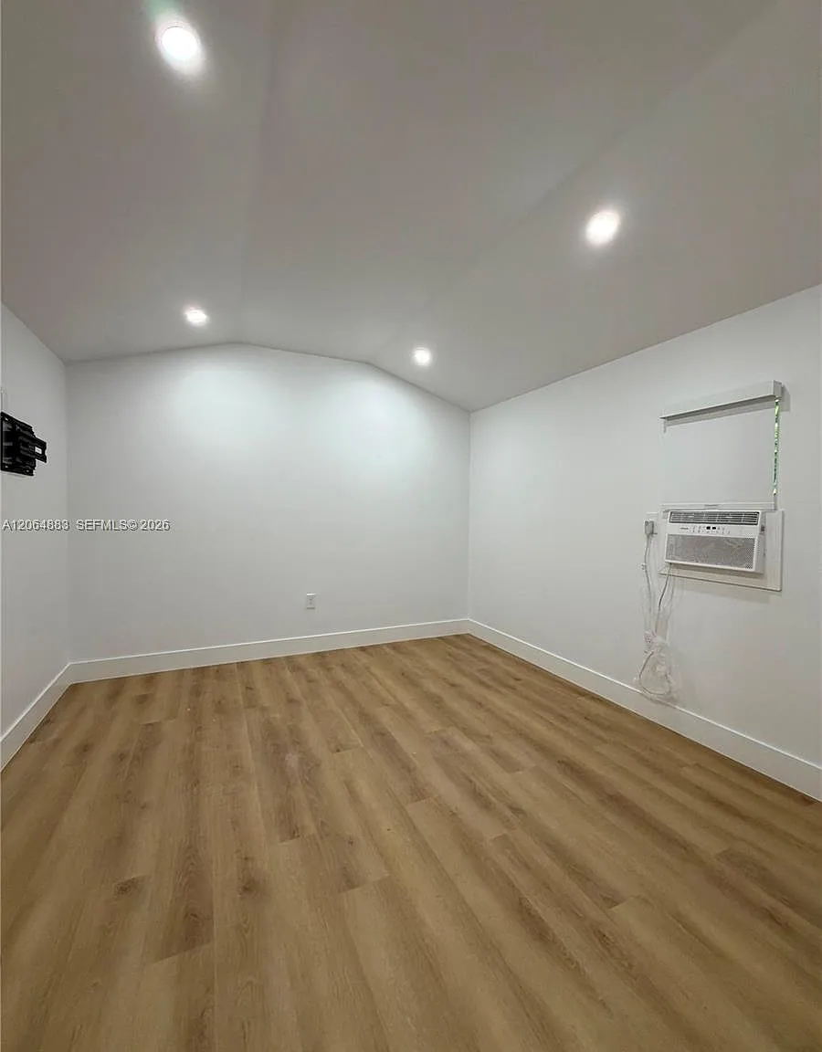 Mcallister Terr — Photo 3