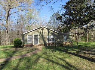 75 Beau Pre Rd, Natchez, MS 39120