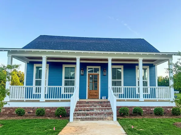 927 Octavia St, Taylor, MS 38673