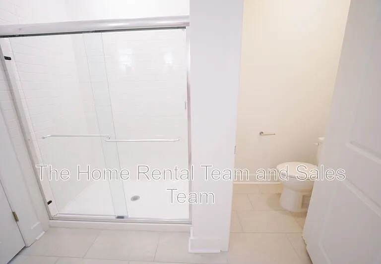 128 Kingswood Cir — Photo 21