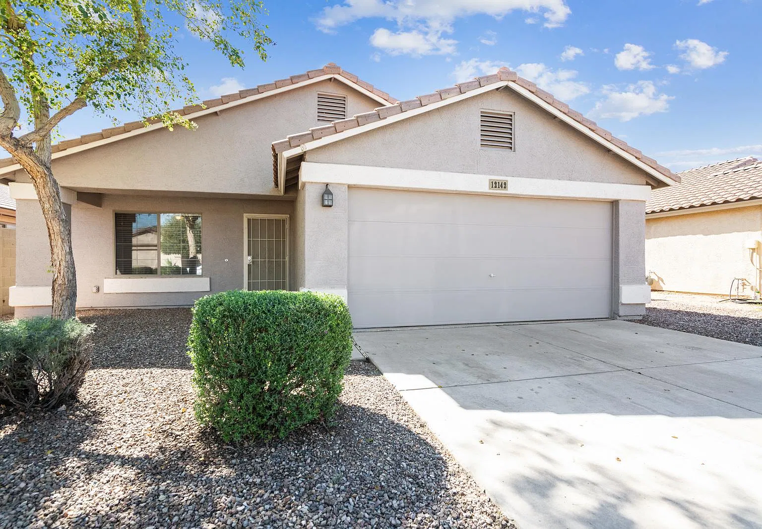4 bed, 1478 sqft, $2,200 — Photo 1