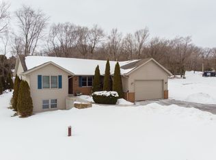 N6677 Laurel Rd, Elkhorn, WI 53121
