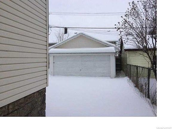 2nd image of 297 Cumberland Ave