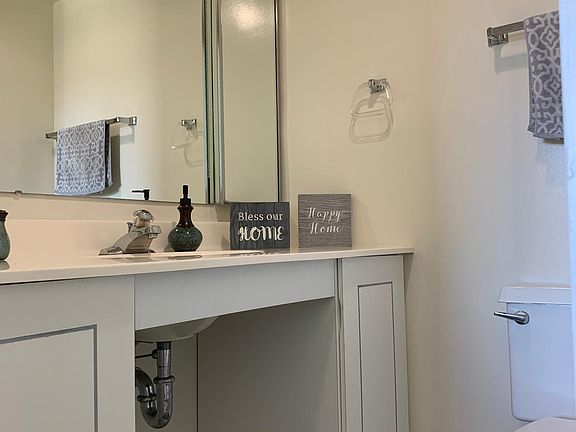 5th image of 8370 Greensboro Dr APT 817