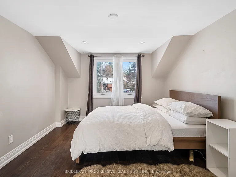 289 Burnett Ave — Photo 15
