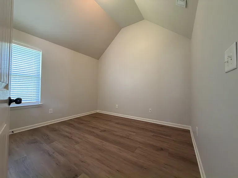 3635 Clarecastle Dr — Photo 26