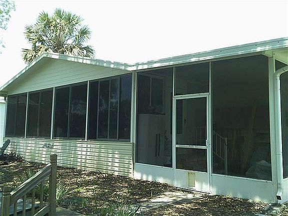 4th image of 211 Osprey Ln