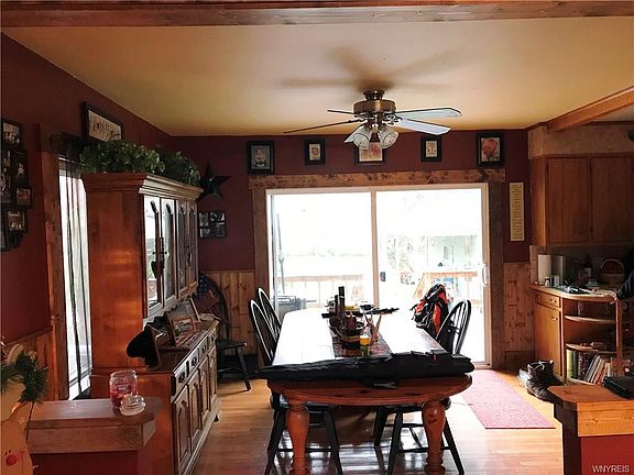 5th image of 28 Torrance Pl