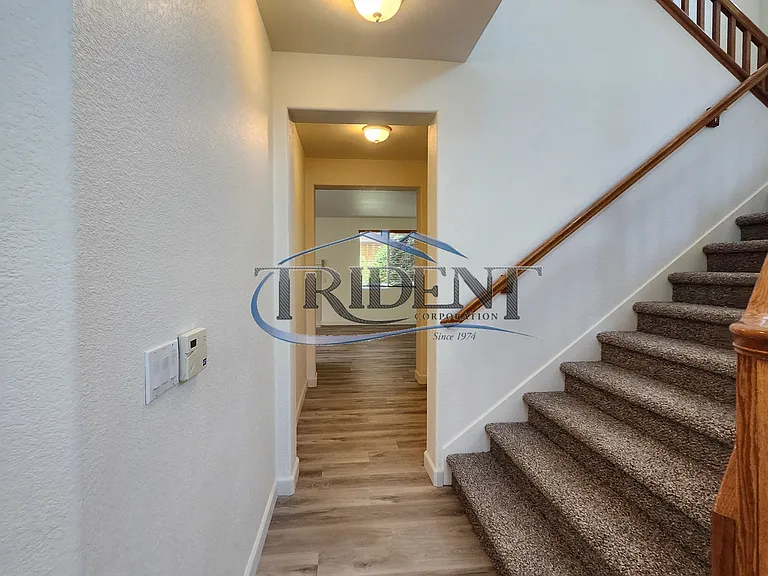 1218 Galston Dr — Photo 6