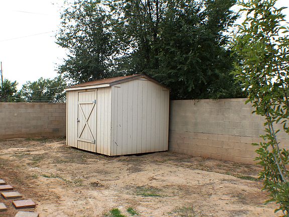5th image of 1109 N Allen Ave