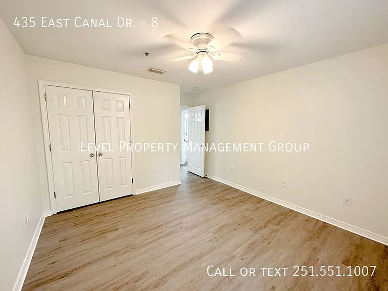 435 E Canal Dr #8 — Photo 9