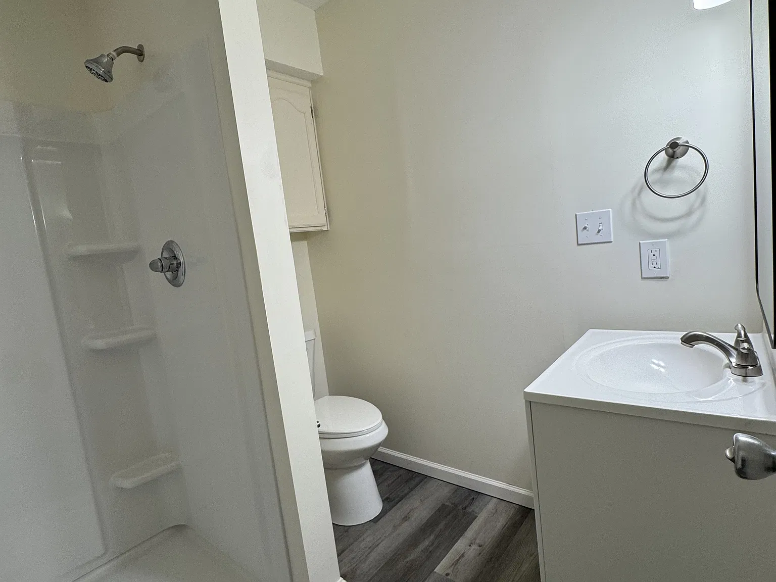 410 Santa Fe Dr — Photo 4