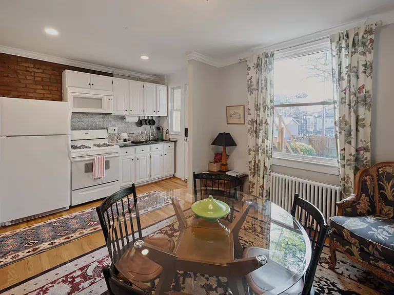412 N Fayette St #1 — Photo 9