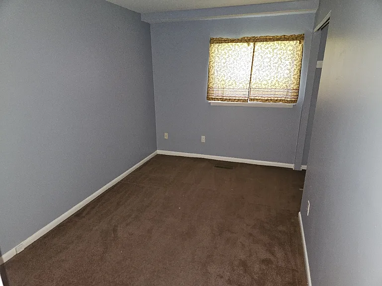 2141 Benson St #1 — Photo 10