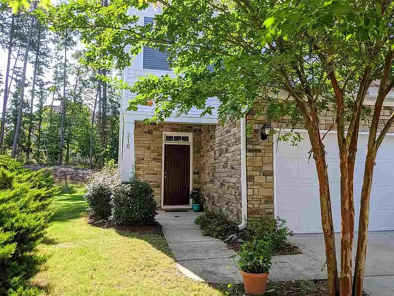 216 Skyros Loop — Photo 2