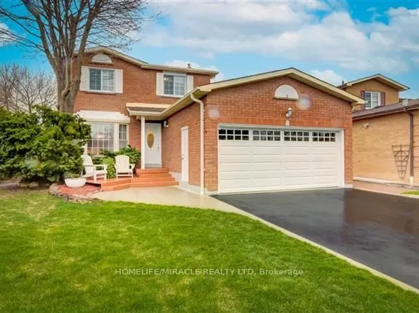 8 Willowcrest Ct, Brampton, ON L6X 3K9