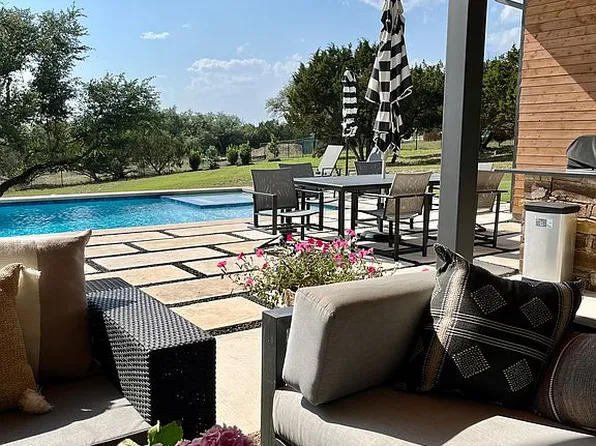 8308 Bellancia Dr, Austin, TX 78738